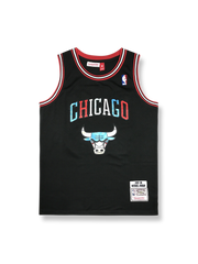 1997-98年 シカゴ・ブルズ マルチカラーロゴ ジョーダン 23番